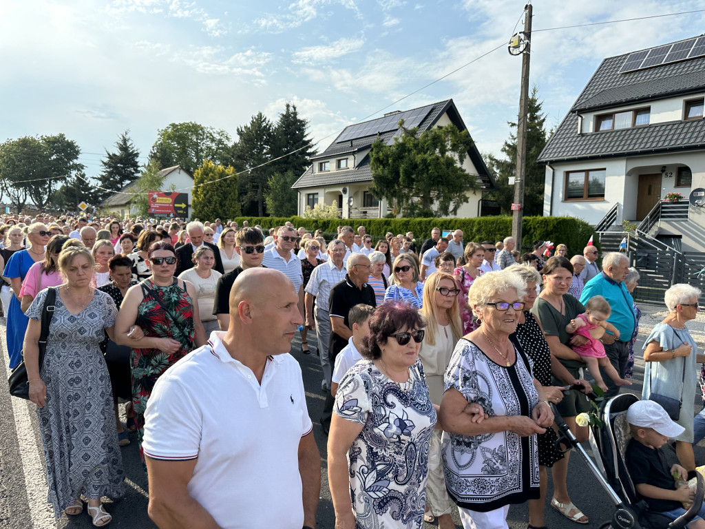 Parafia Św. Jadwigi Śląskiej w Kodrębie