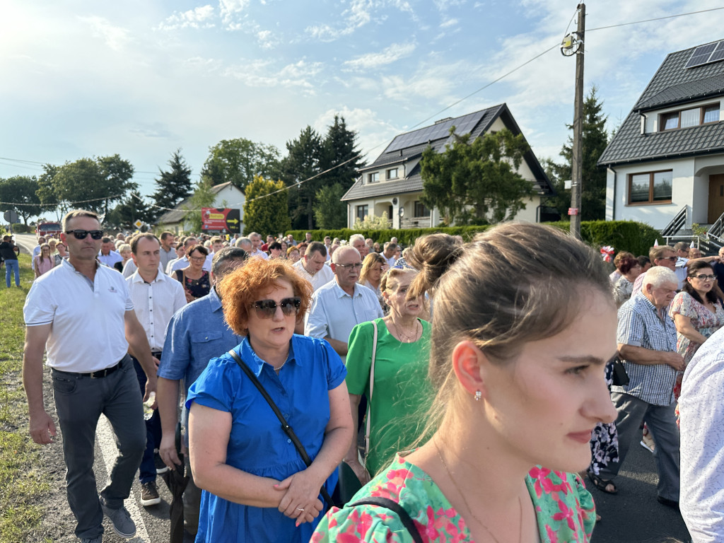 Parafia Św. Jadwigi Śląskiej w Kodrębie