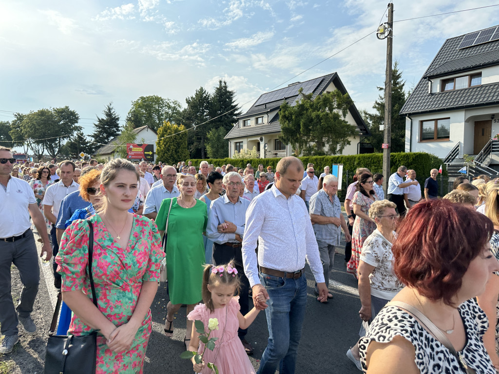 Parafia Św. Jadwigi Śląskiej w Kodrębie