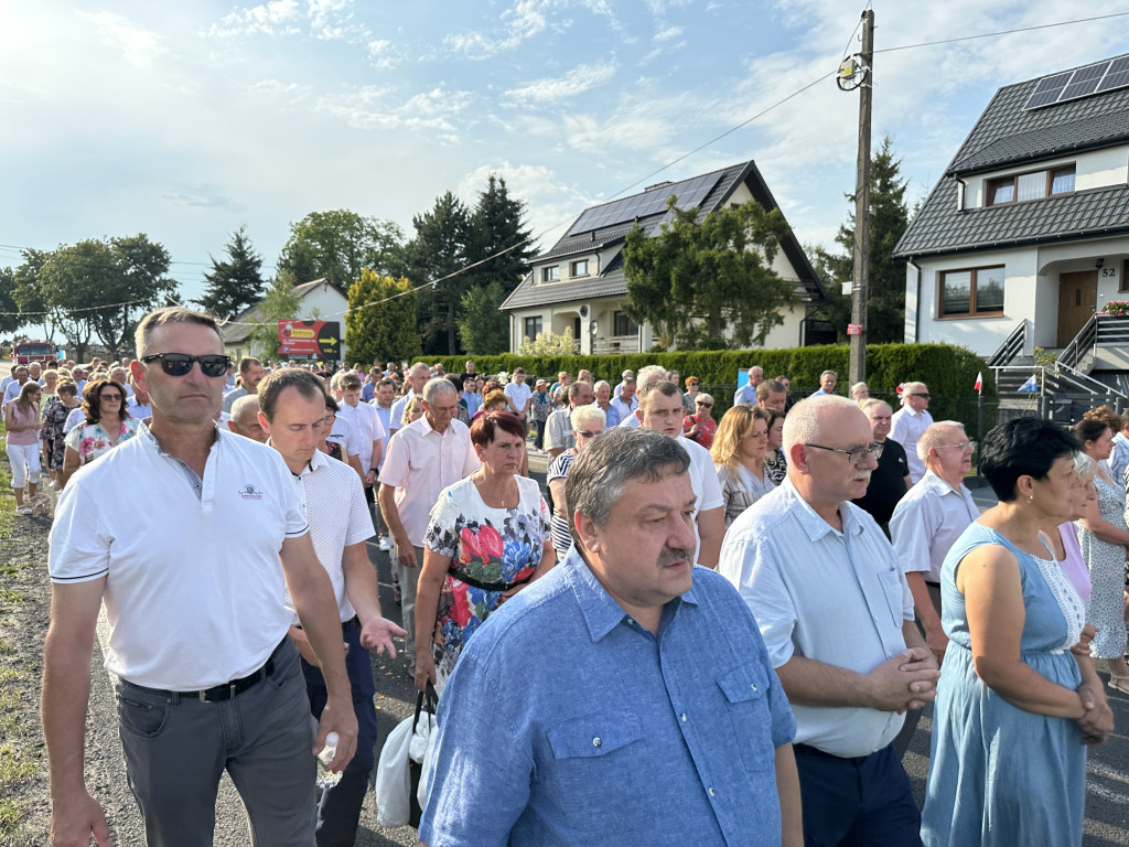 Parafia Św. Jadwigi Śląskiej w Kodrębie