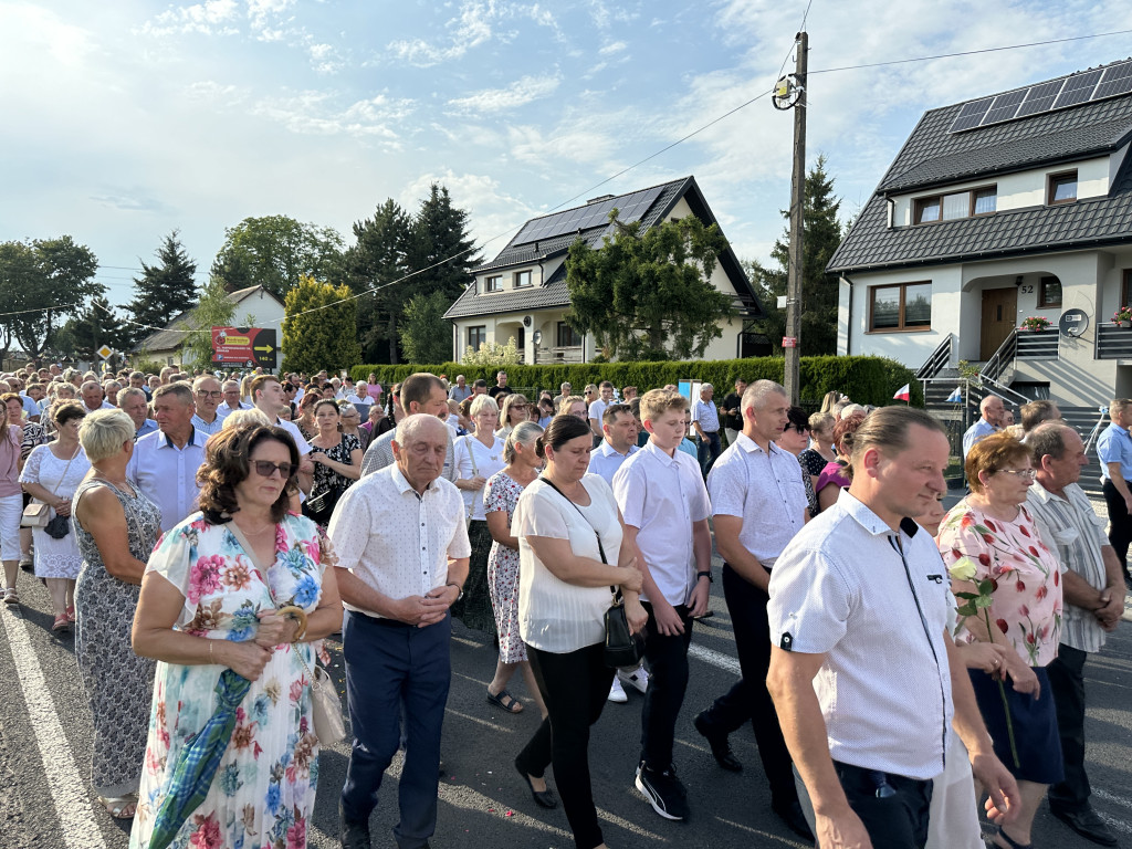 Parafia Św. Jadwigi Śląskiej w Kodrębie