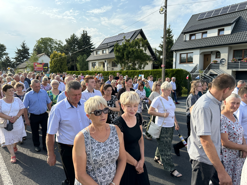 Parafia Św. Jadwigi Śląskiej w Kodrębie