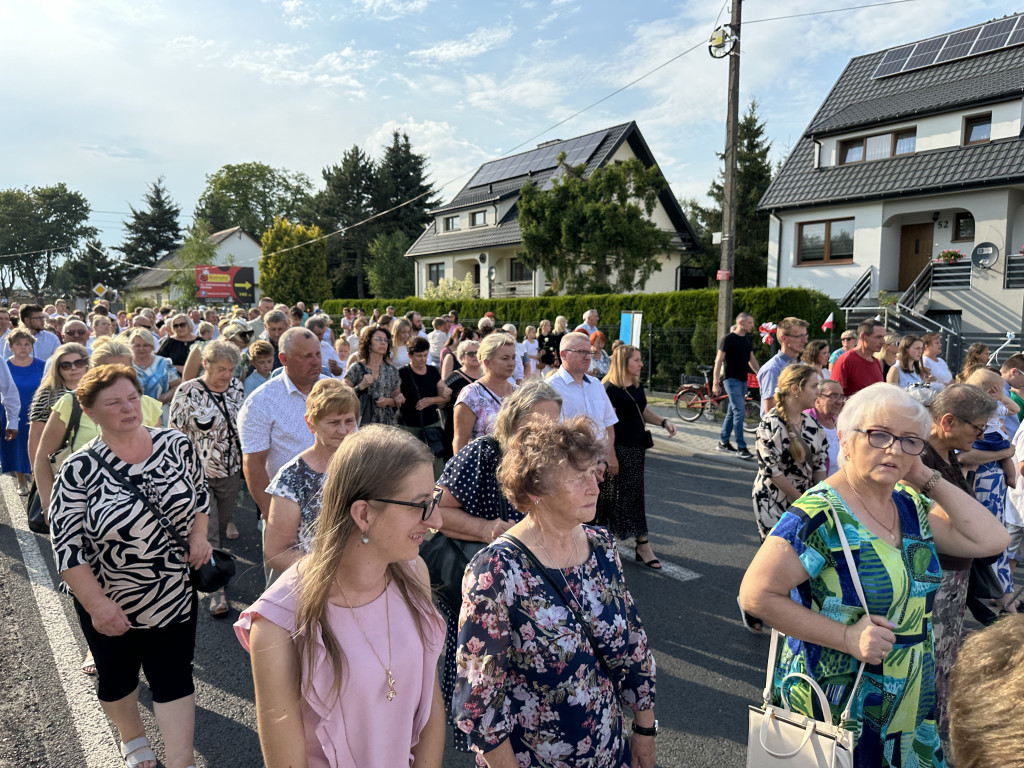 Parafia Św. Jadwigi Śląskiej w Kodrębie