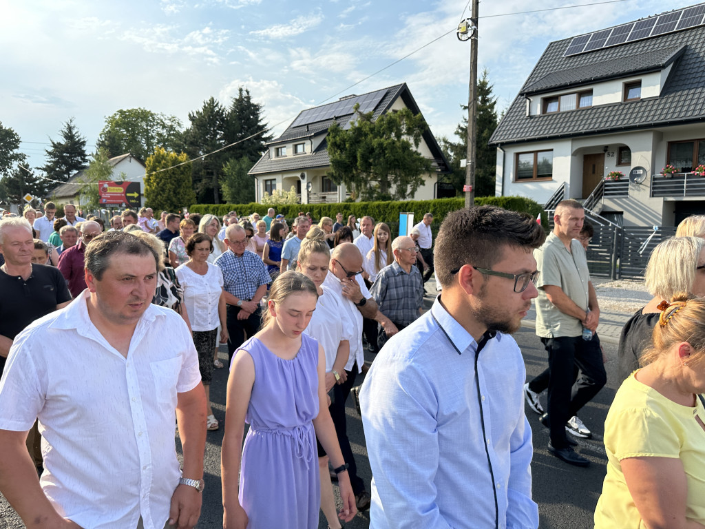 Parafia Św. Jadwigi Śląskiej w Kodrębie