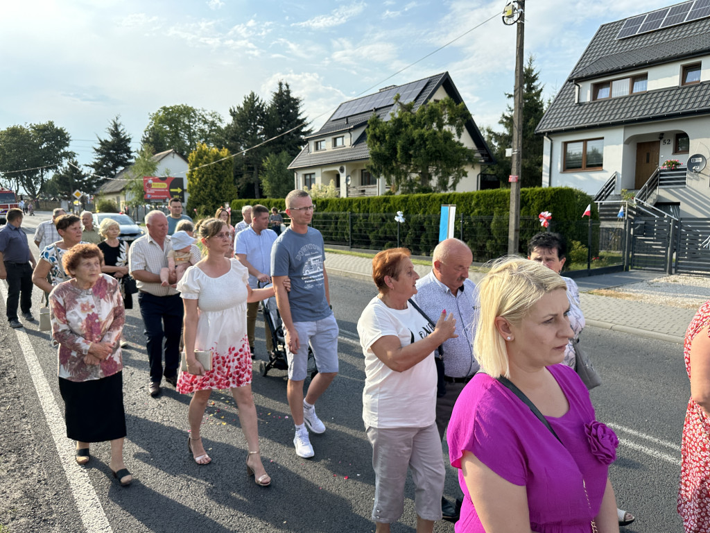 Parafia Św. Jadwigi Śląskiej w Kodrębie