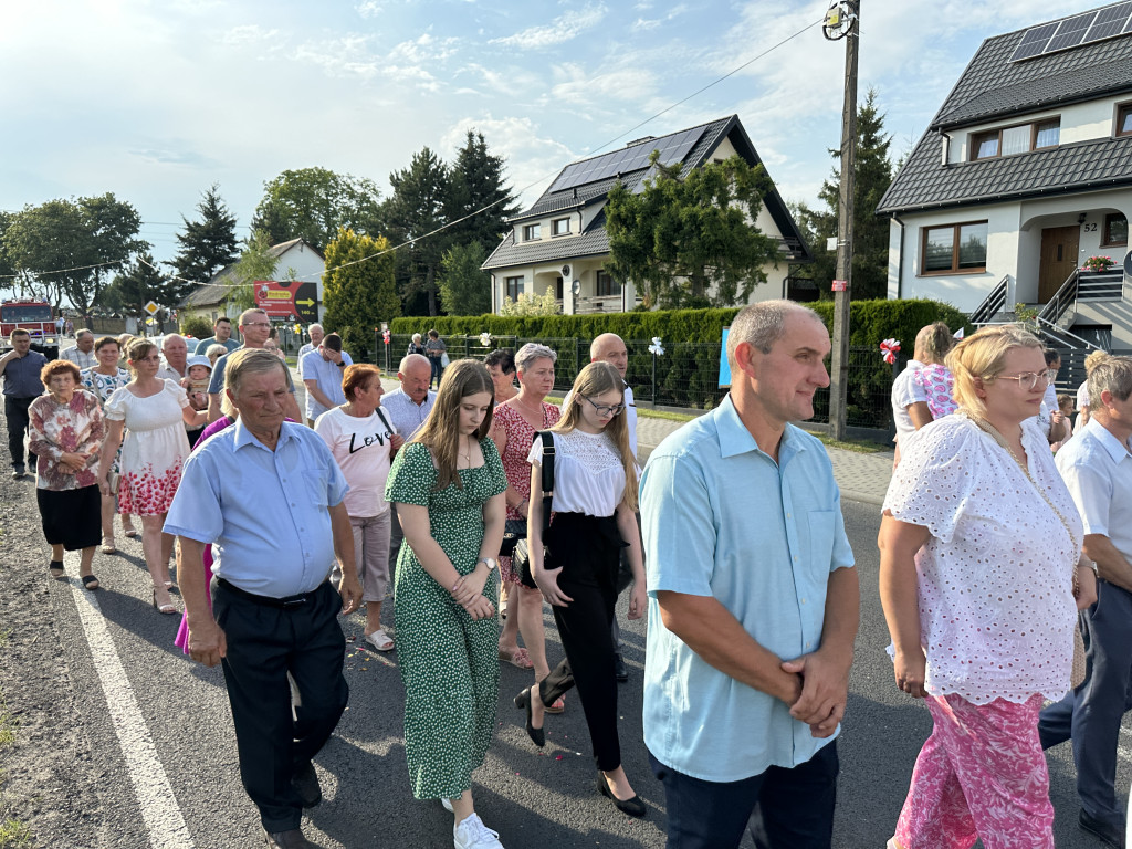 Parafia Św. Jadwigi Śląskiej w Kodrębie