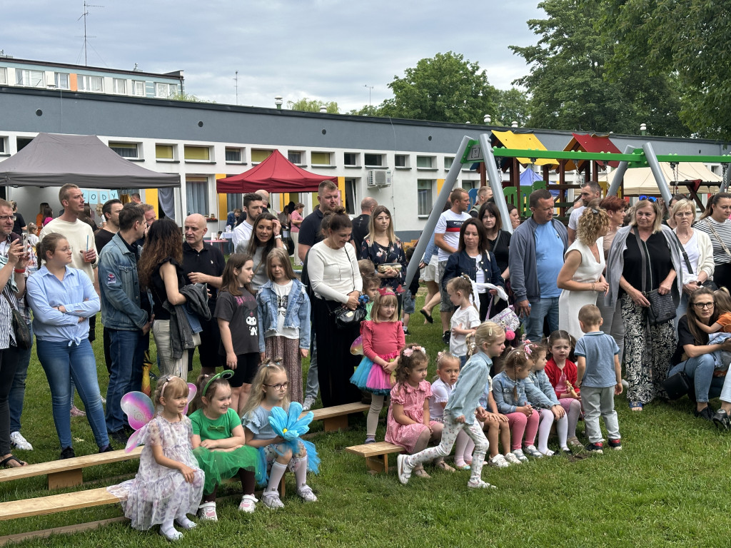 Piknik rodzinny w przedszkolu nr 10 w Radomsku