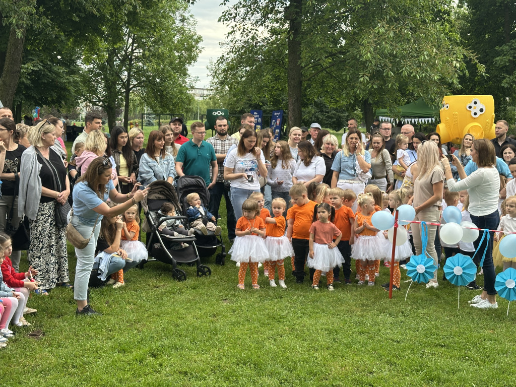 Piknik rodzinny w przedszkolu nr 10 w Radomsku