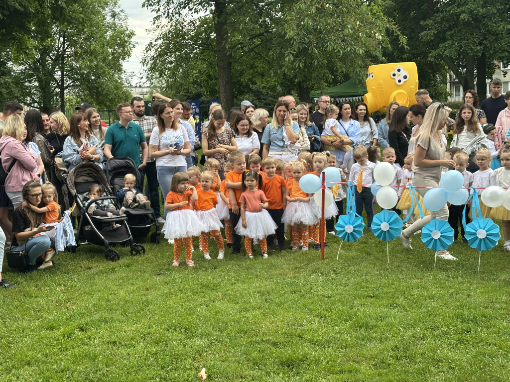 Piknik rodzinny w przedszkolu nr 10 w Radomsku