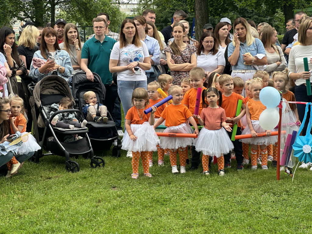 Piknik rodzinny w przedszkolu nr 10 w Radomsku
