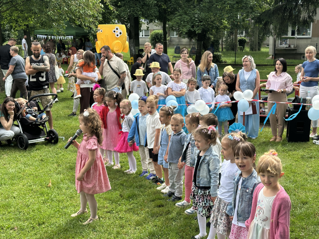 Piknik rodzinny w przedszkolu nr 10 w Radomsku