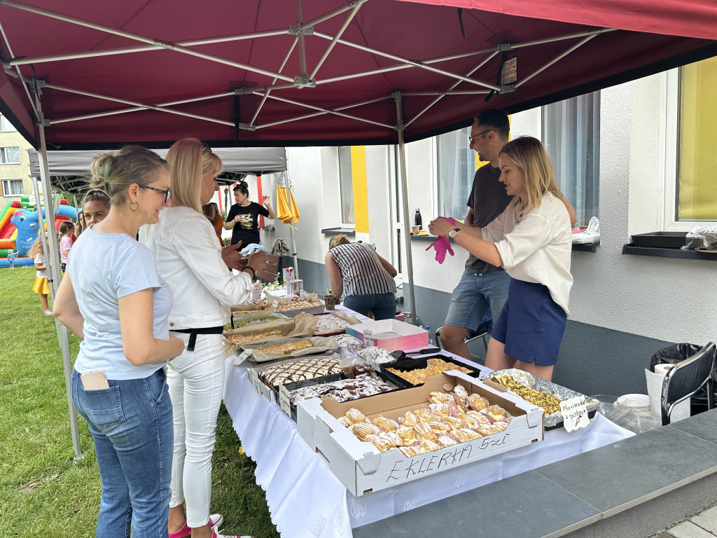 Piknik rodzinny w przedszkolu nr 10 w Radomsku