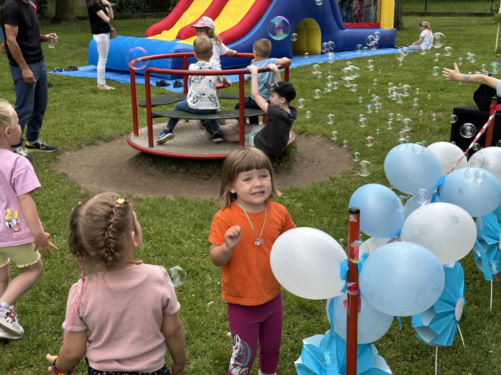 Piknik rodzinny w przedszkolu nr 10 w Radomsku
