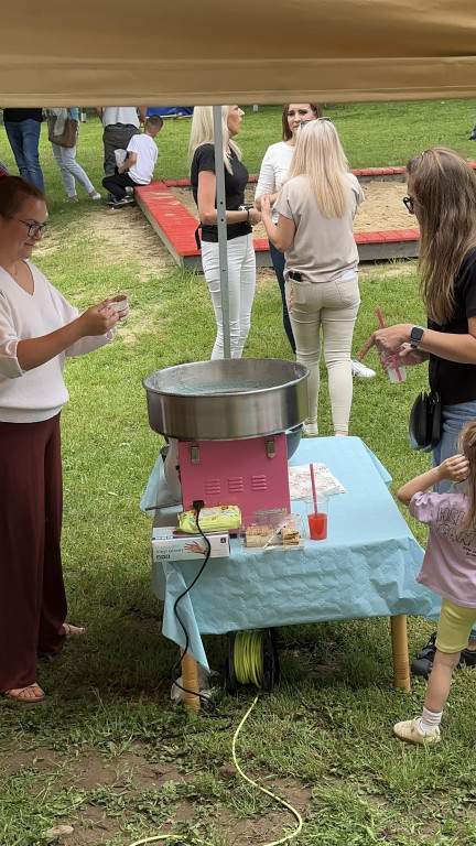 Piknik rodzinny w przedszkolu nr 10 w Radomsku