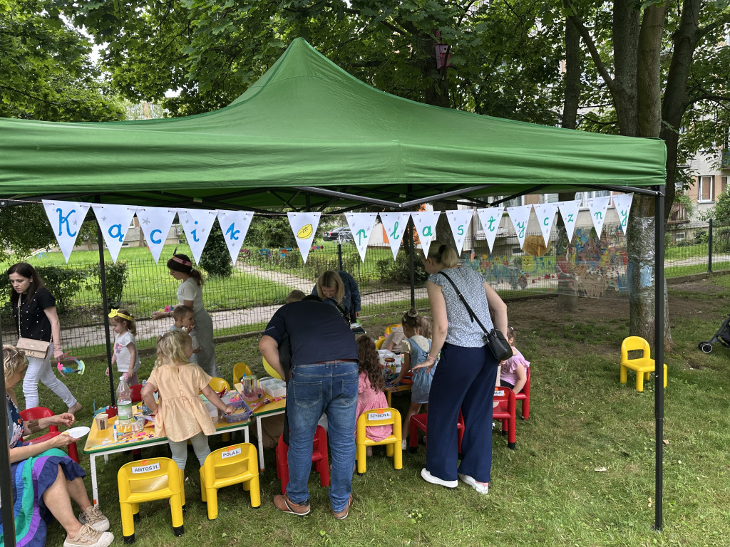 Piknik rodzinny w przedszkolu nr 10 w Radomsku