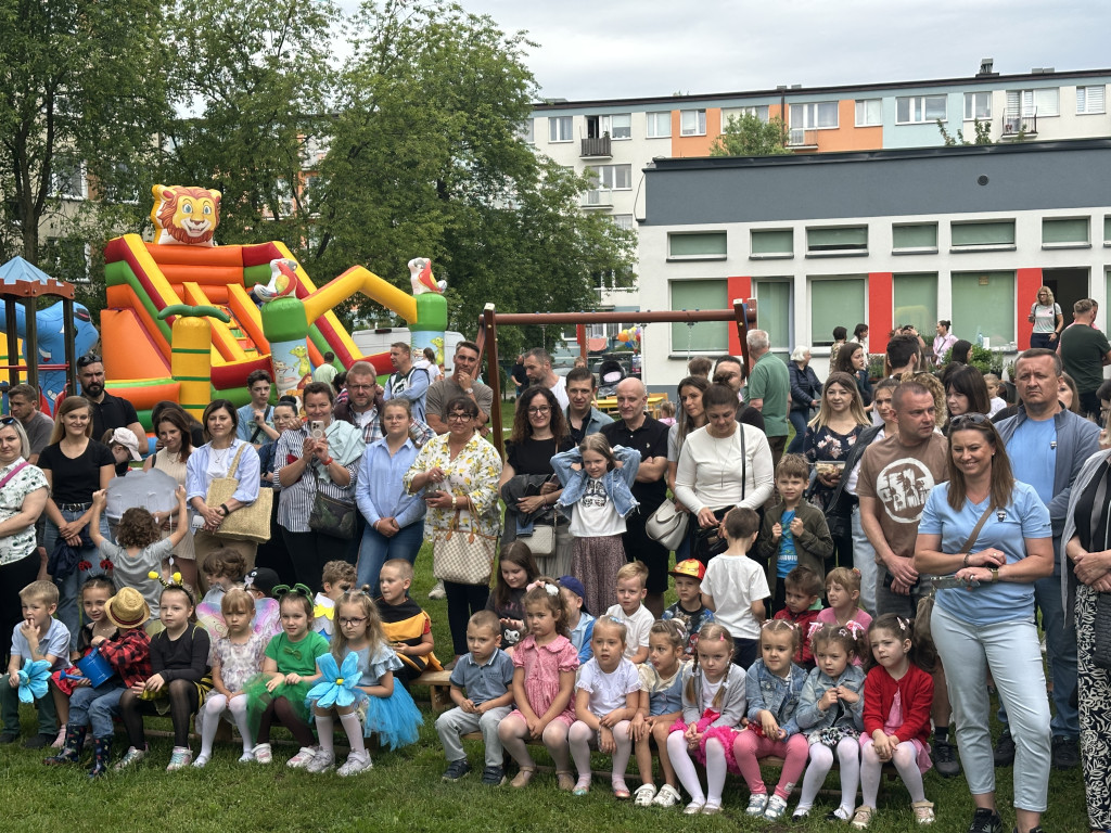 Piknik rodzinny w przedszkolu nr 10 w Radomsku