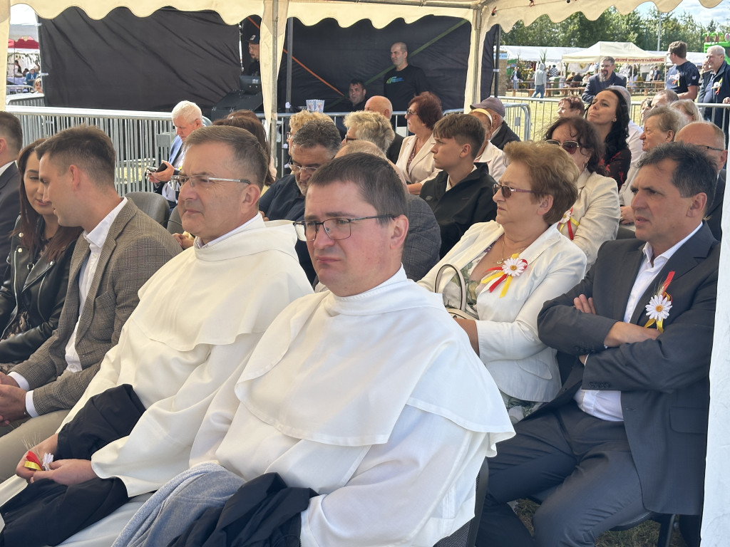 Dożynki w Wielgomłynach 2025 - rolnicy świętowali