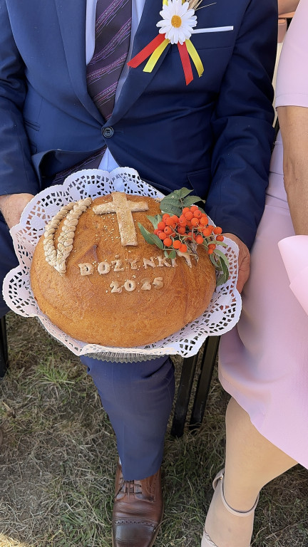 Dożynki w Wielgomłynach 2025 - rolnicy świętowali