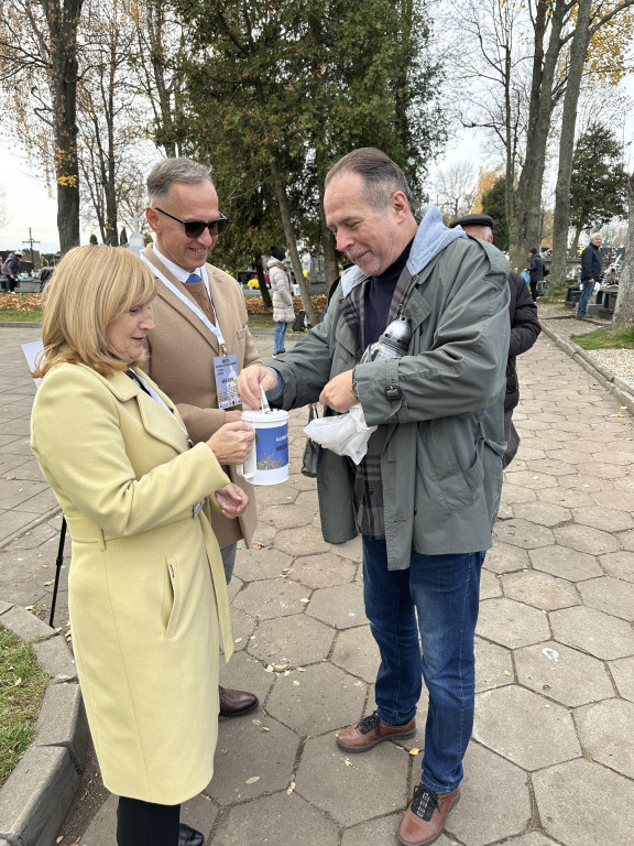 Kwesta na Cmentarzu Starym i Nowym w Radomsku