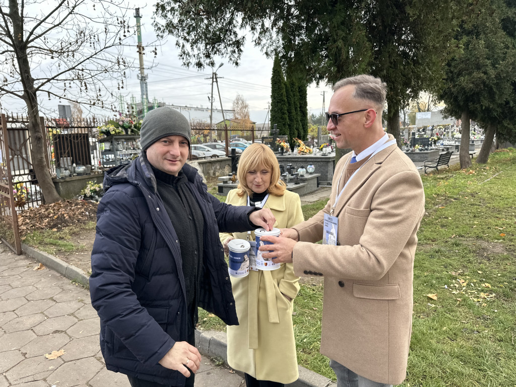 Kwesta na Cmentarzu Starym i Nowym w Radomsku