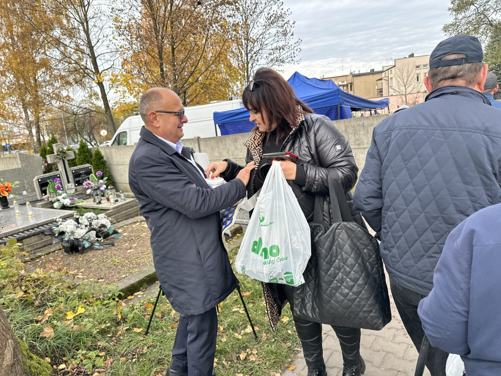 Kwesta na Cmentarzu Starym i Nowym w Radomsku