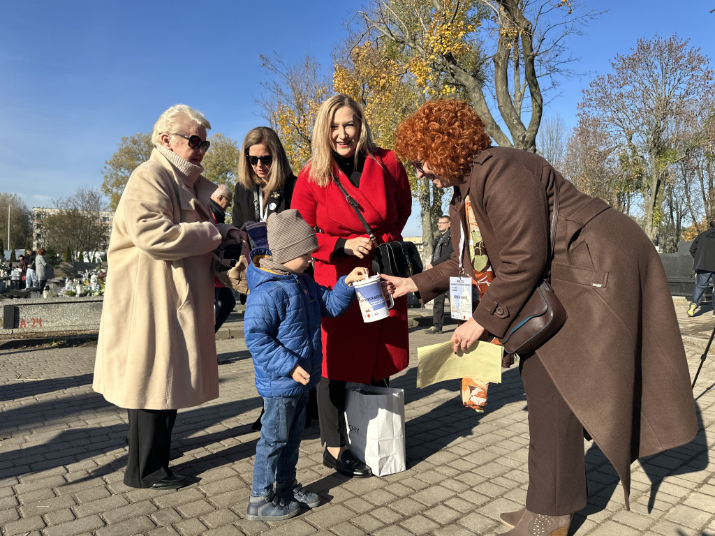 Kwesta na Cmentarzu Starym i Nowym w Radomsku