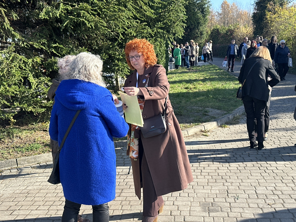 Kwesta na Cmentarzu Starym i Nowym w Radomsku