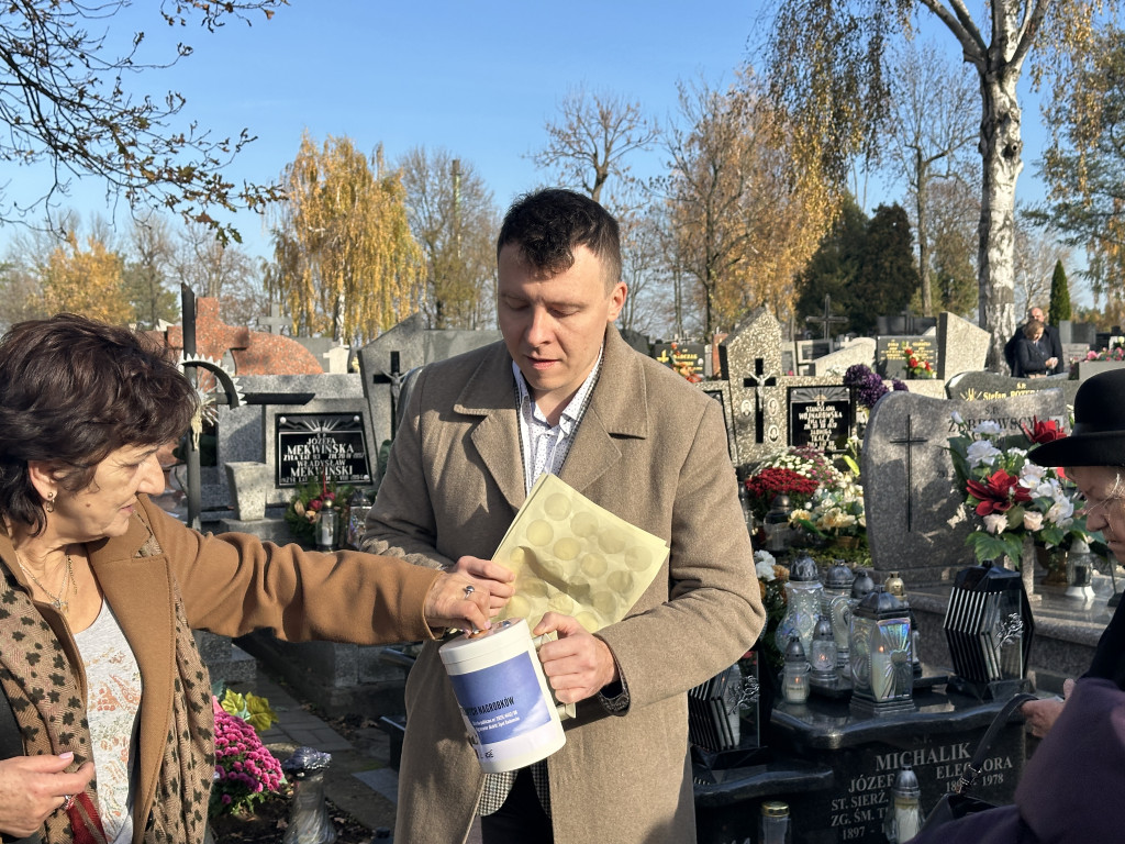 Kwesta na Cmentarzu Starym i Nowym w Radomsku