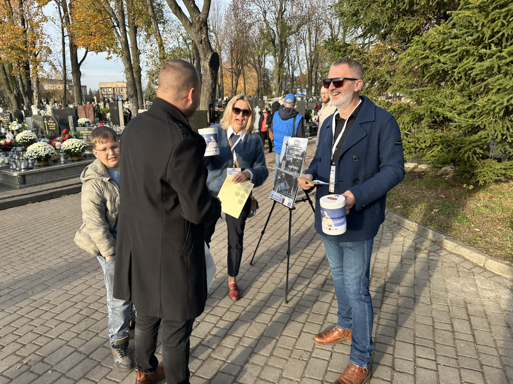 Kwesta na Cmentarzu Starym i Nowym w Radomsku