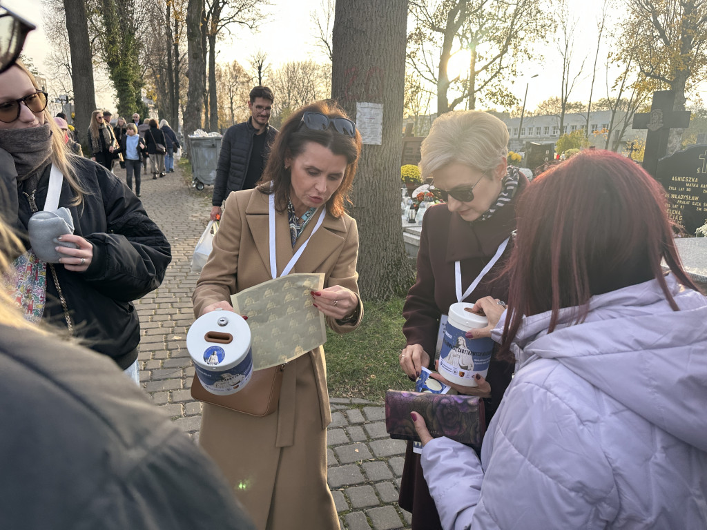 Kwesta na Cmentarzu Starym i Nowym w Radomsku