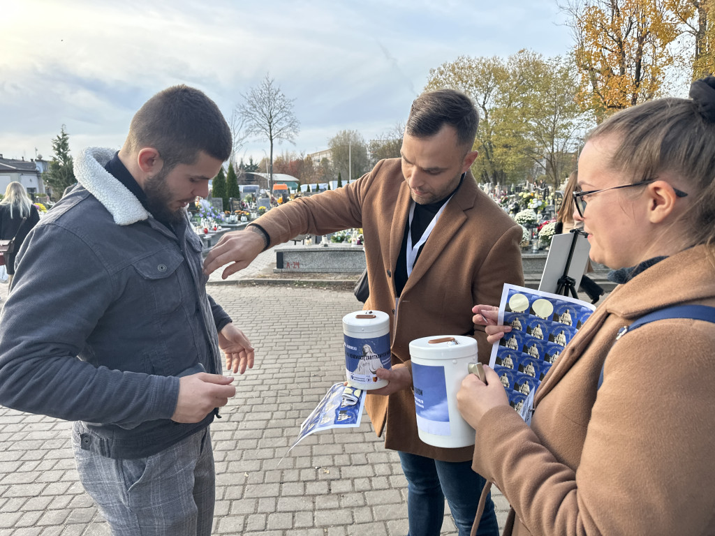 Kwesta na Cmentarzu Starym i Nowym w Radomsku