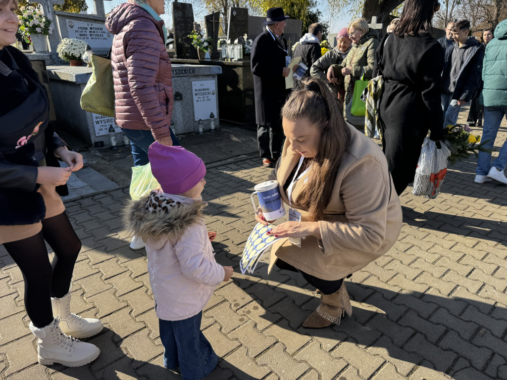 Kwesta na Cmentarzu Starym i Nowym w Radomsku