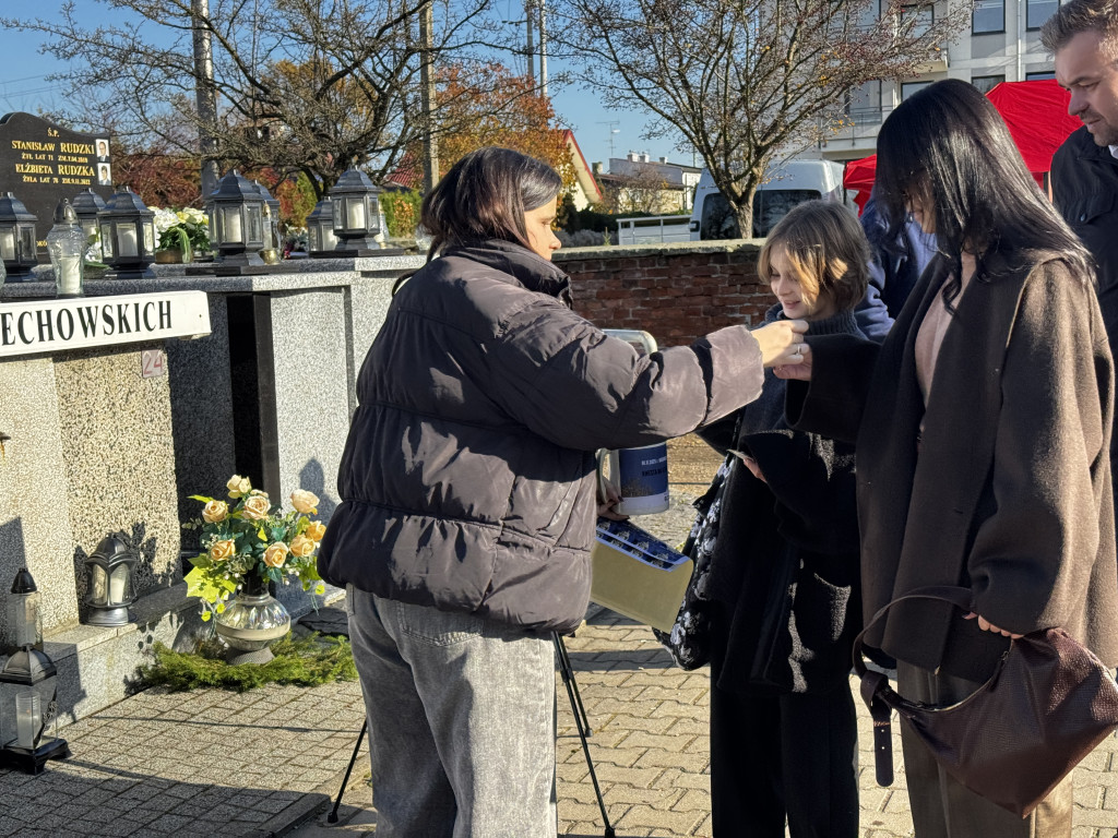 Kwesta na Cmentarzu Starym i Nowym w Radomsku