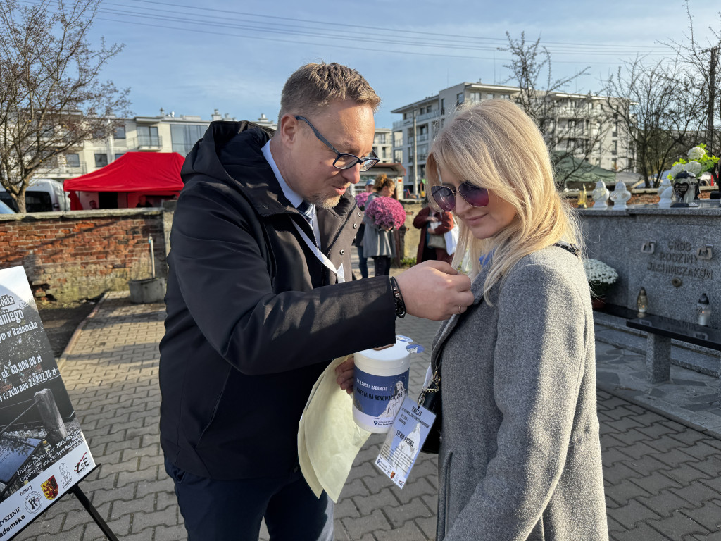 Kwesta na Cmentarzu Starym i Nowym w Radomsku