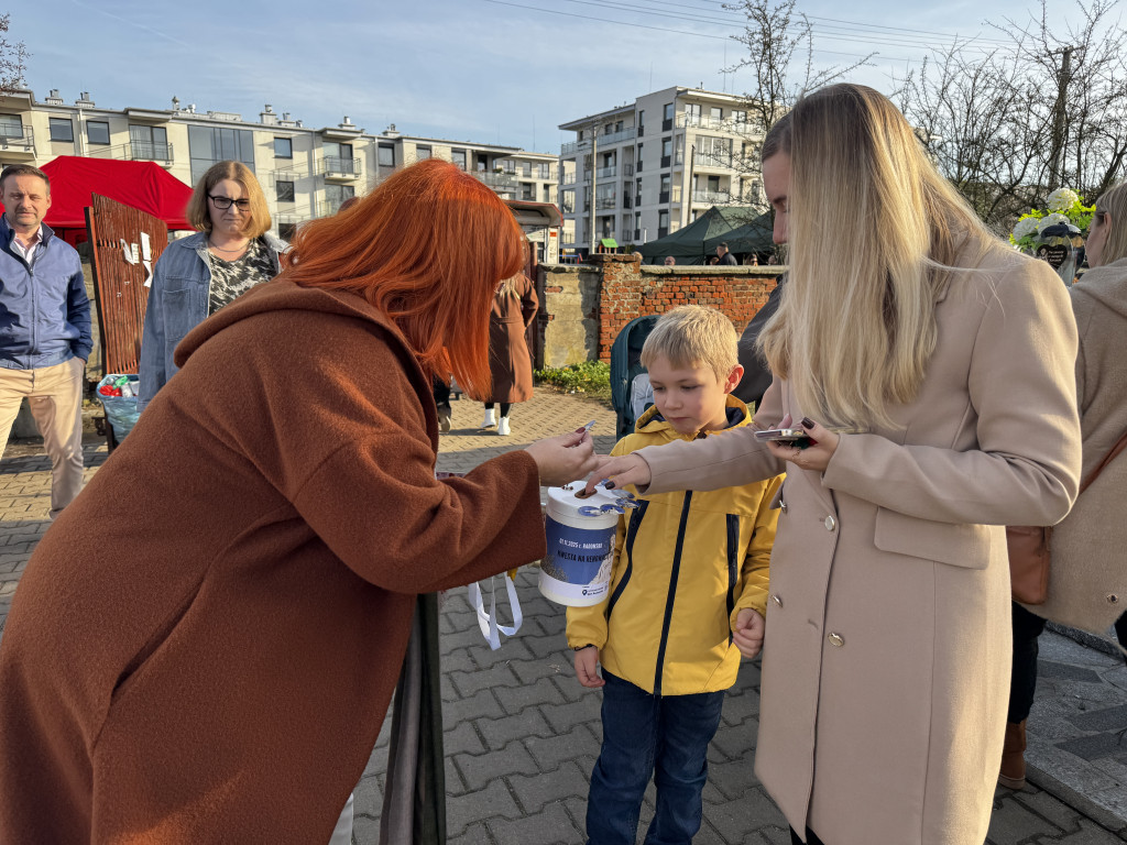 Kwesta na Cmentarzu Starym i Nowym w Radomsku