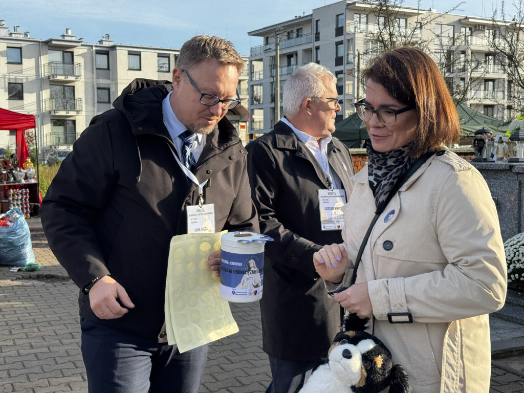 Kwesta na Cmentarzu Starym i Nowym w Radomsku