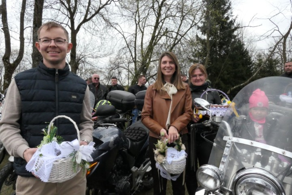 Motoświęconka w Strzałkowie k. Radomska