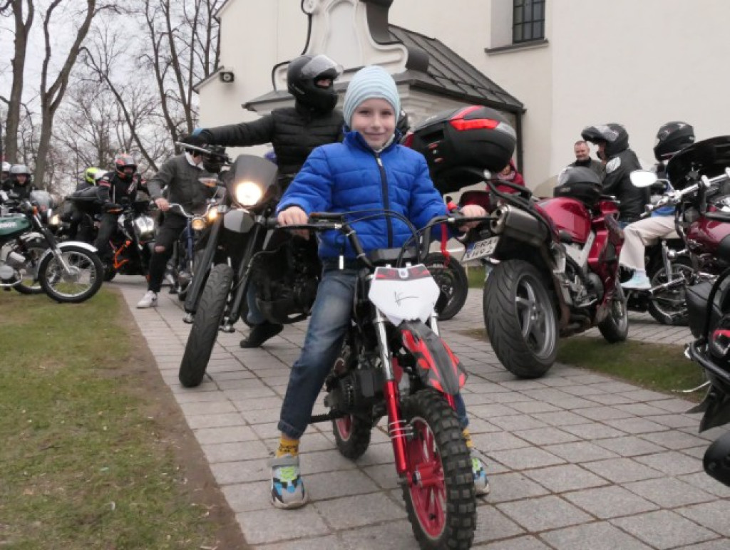 Motoświęconka w Strzałkowie k. Radomska