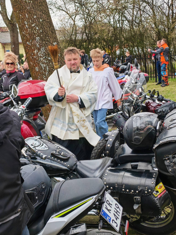 Motoświęconka w Strzałkowie k. Radomska