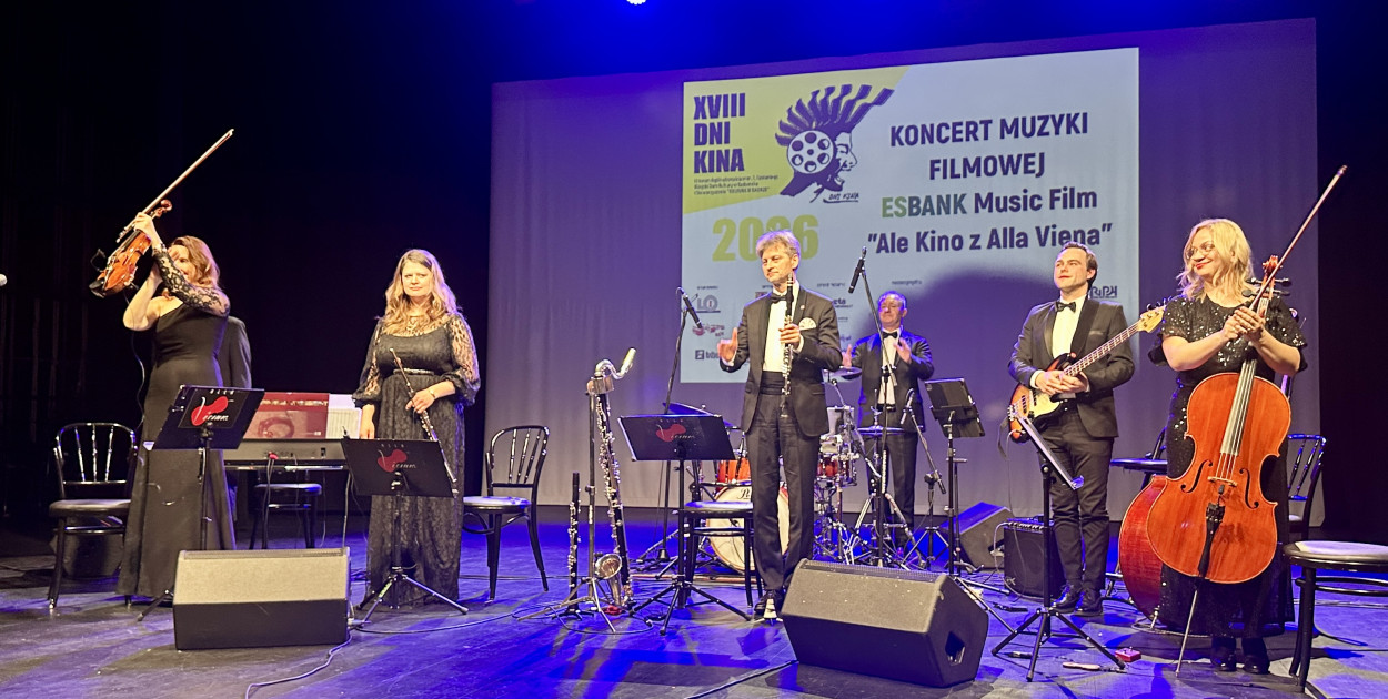 Koncert muzyki filmowej porwał publiczność w MDK