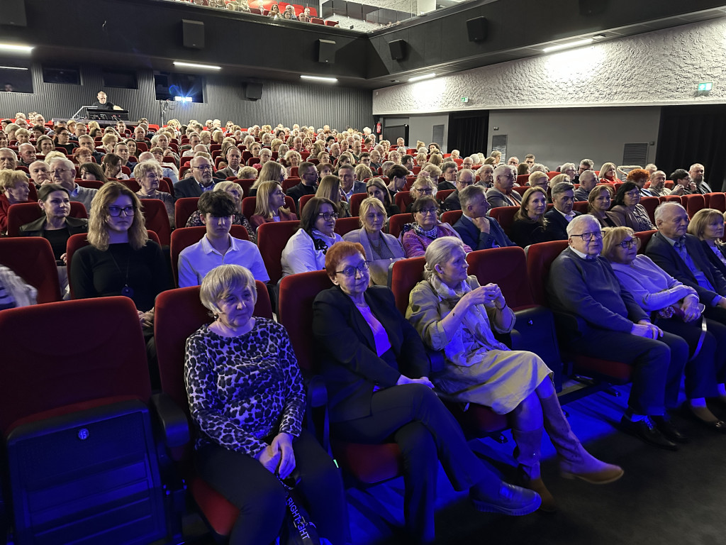 Koncert muzyki filmowej porwał publiczność w MDK
