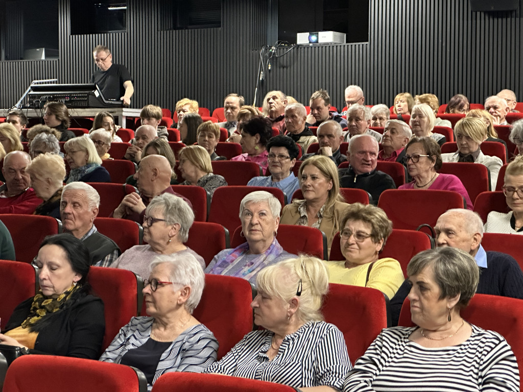 Koncert muzyki filmowej porwał publiczność w MDK