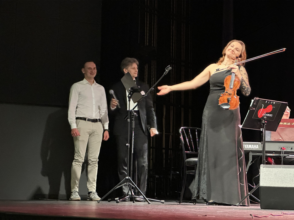 Koncert muzyki filmowej porwał publiczność w MDK