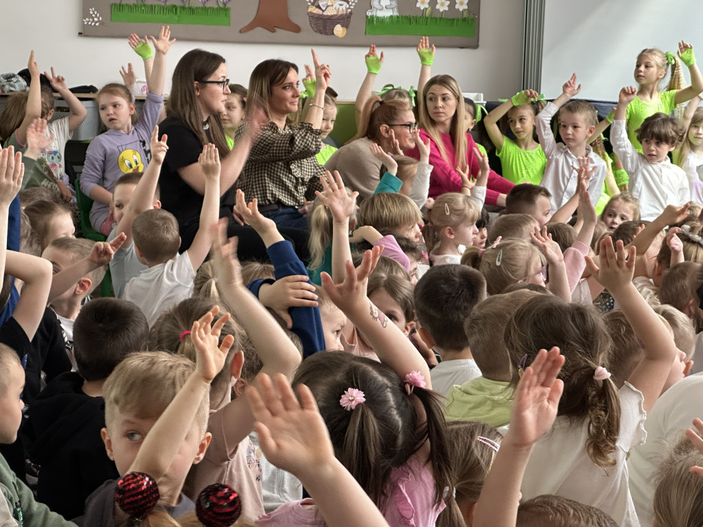 Dzień Tańca w Przedszkolu nr 10 w Radomsku