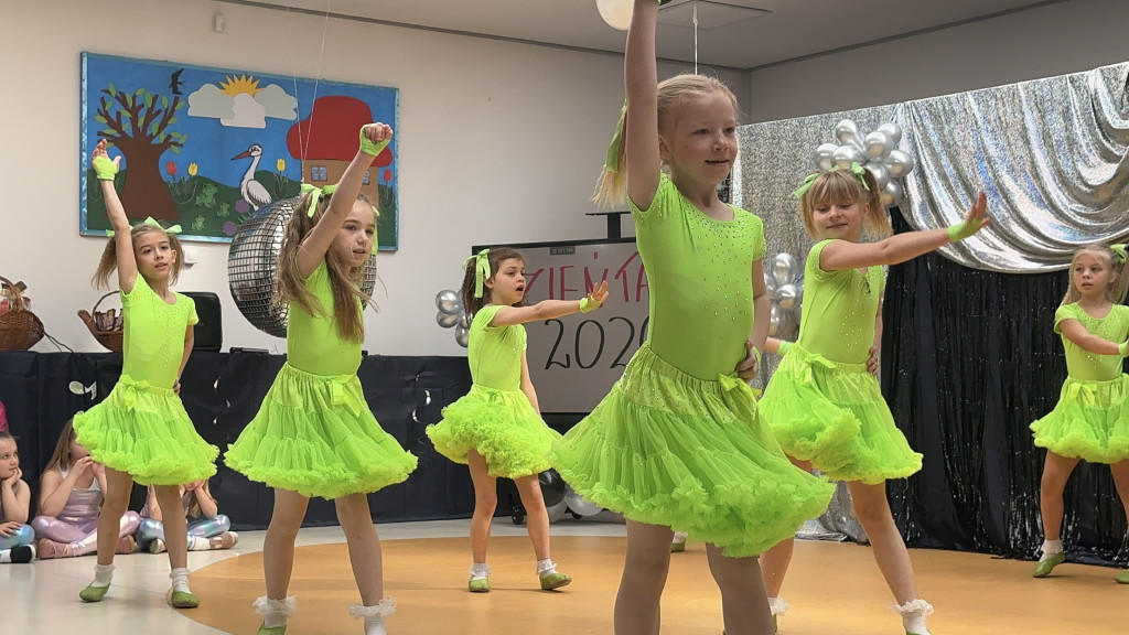 Dzień Tańca w Przedszkolu nr 10 w Radomsku