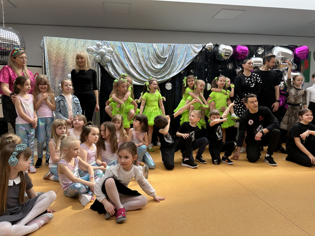 Dzień Tańca w Przedszkolu nr 10 w Radomsku