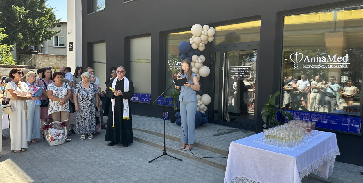 Oficjalne otwarcie przychodni AnnaMed w Radomsku