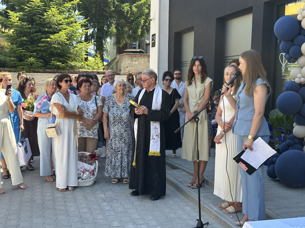 Oficjalne otwarcie przychodni AnnaMed w Radomsku