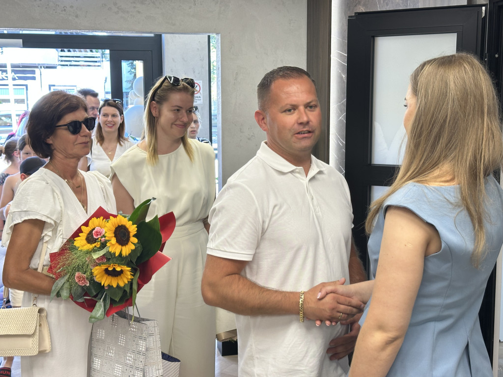 Oficjalne otwarcie przychodni AnnaMed w Radomsku