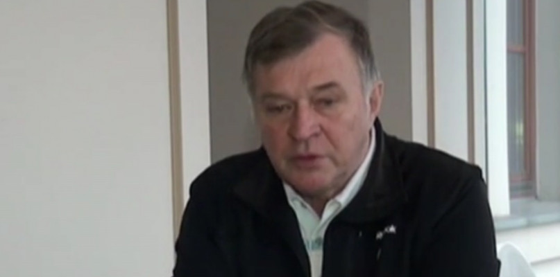 foto: Telpol INFO / źródło: https://youtu.be/oqij2nYMWHk // Jan Benigier spotka się z fanapi piłki nożnej w Radomsku /// spotradomsko.pl
